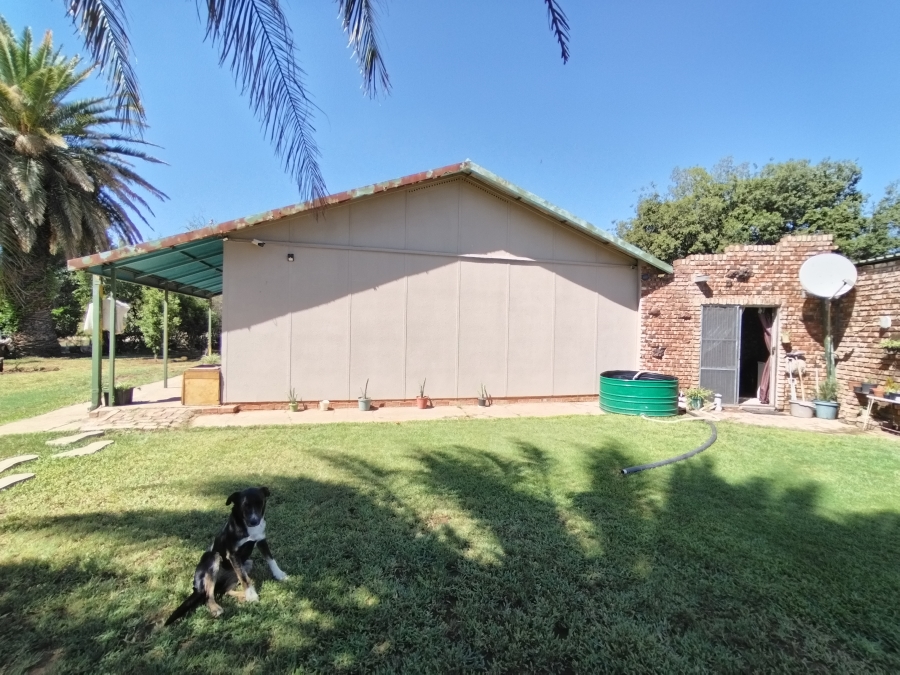 4 Bedroom Property for Sale in Christiana North West